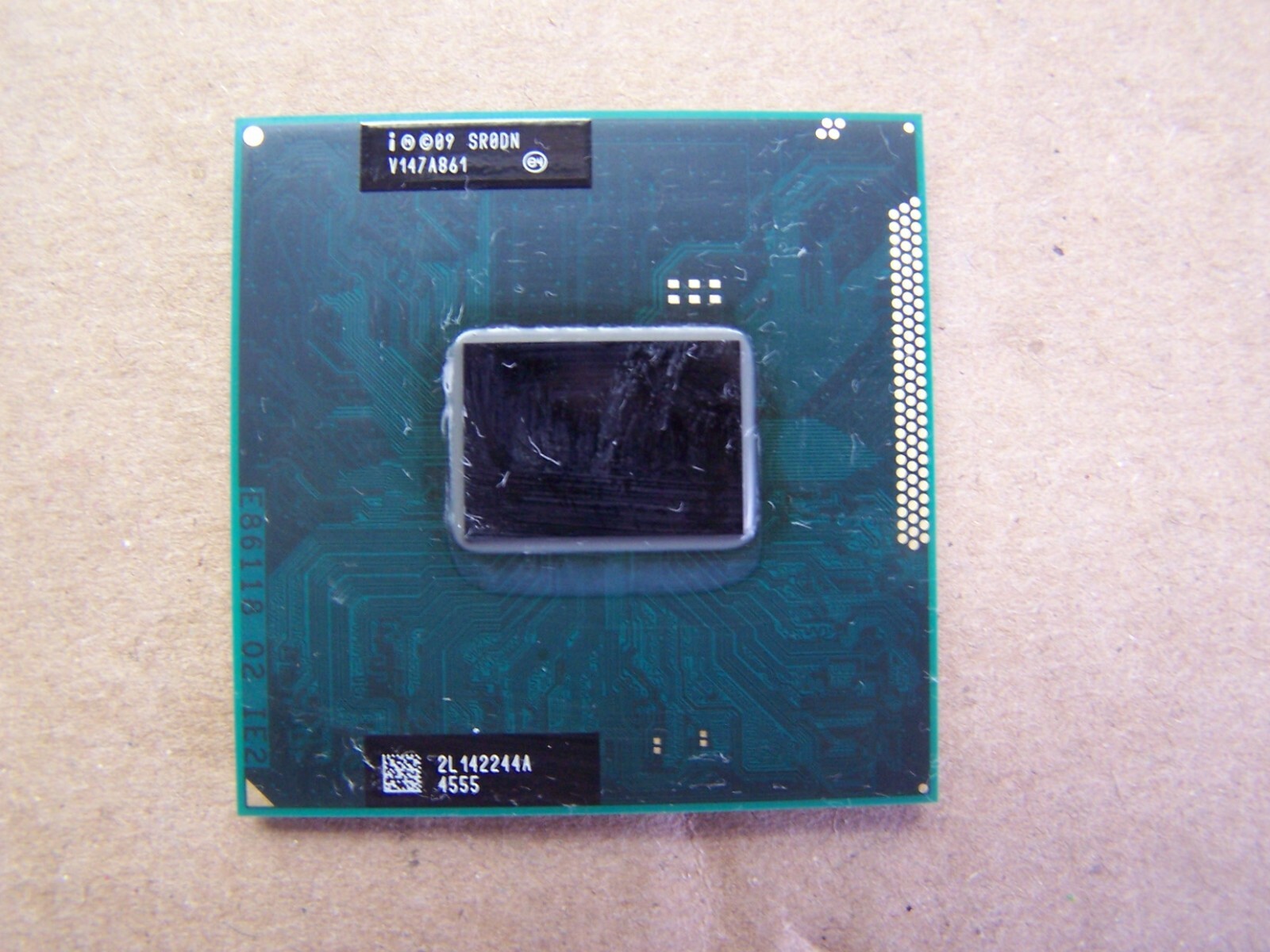 Intel core i7 2640m. I3 2350m. core i3 2350m. srodn intel core i3-2350m. процессор i 09 sr0dp.