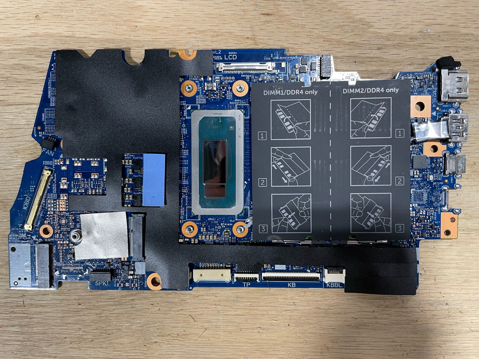 Dell Vostro 5620 Laptop Motherboard i7-1260p 09WRFP 16GB RAM