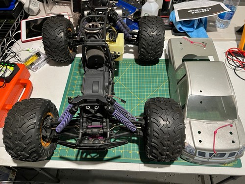 HPI サベージ 改　サベフラXL カスタム HPI サベージ 改 サベフラXL カスタム Amazon.co.jp: HPI Racing