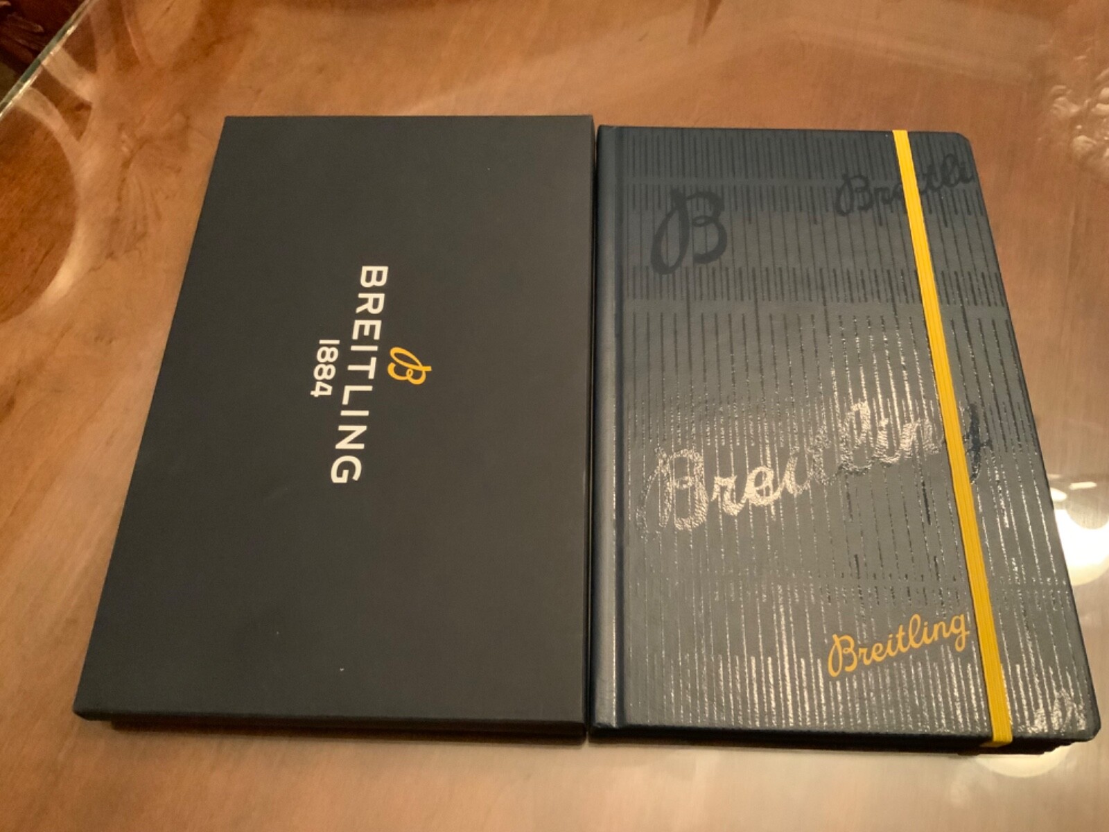 ノート・メモ帳 Breitling notebook 52259.1-scaled.jpg