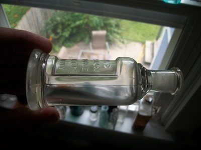 HACKMETACK WELL'S PERSIAN PERFUME LEROY NEW YORK HAND BLOWN NEAT SHAPE BOTTLE