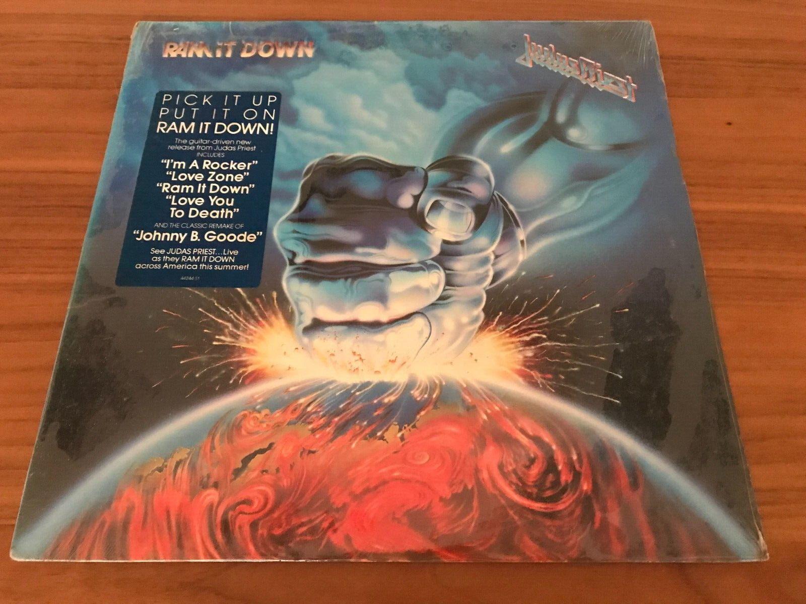 欧LP Judas Priest Ram It Down 88985390871 Columbia, Legacy, So /00260 Amazon.com: Ram It Down: CDs & Vinyl
