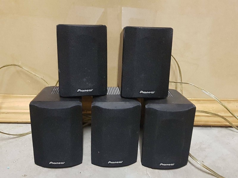 small pioneer speakers
