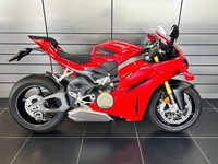 2024 DUCATI PANIGALE V4 S