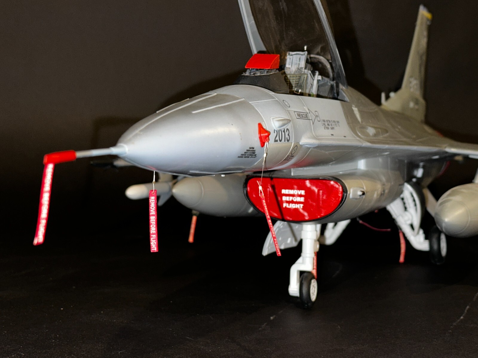 1:18 3D Printed Resin BBI F16 Falcon Remove Before Flight