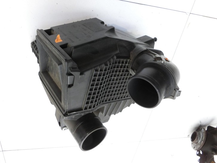 Renault Captur I HF 17-19 1,3 110KW Luftfilterkasten Luftfiltergehäuse Renault Captur I HF 17-19 29.11.2019... Vorschau 3