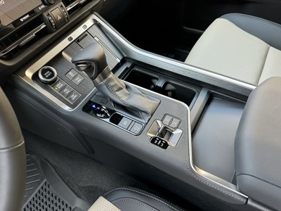 image 5 of interior