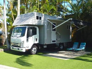 isuzu motorhome roadside