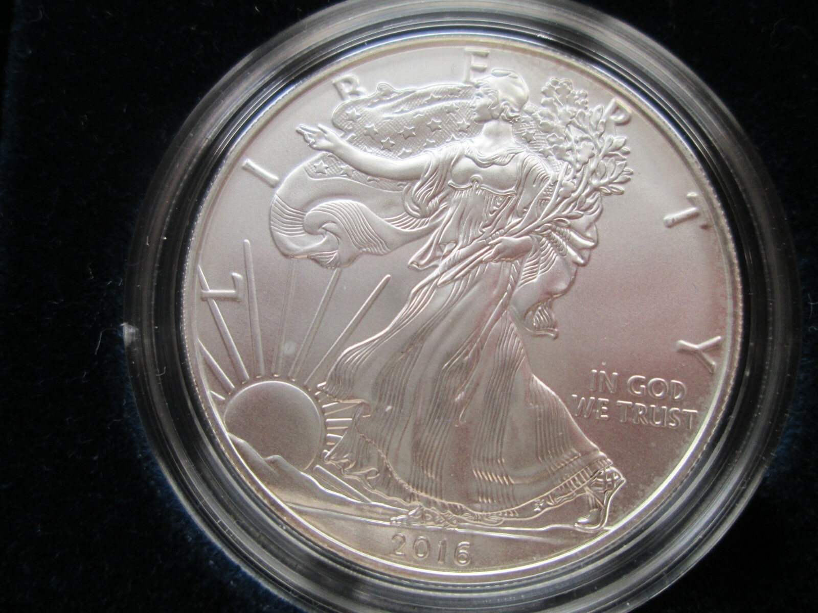 2016 American Silver Eagle Coin 1 Oz BU Silver Coin in Box/Capsule