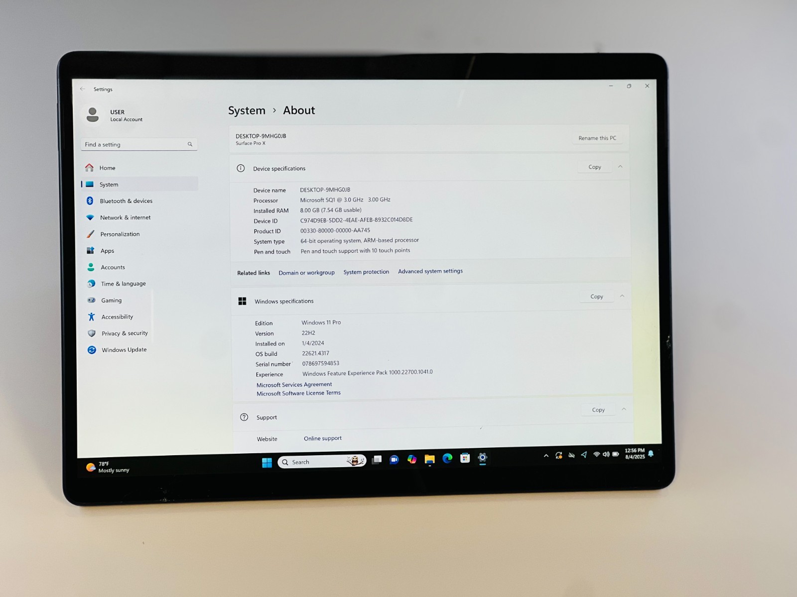 Microsoft Surface Pro X 1876 SQ1 3.0GHz - 8GB RAM - 256GB