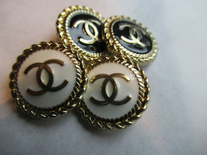 chanel 4 buttons stamped black white with gold tone metal 16mm 