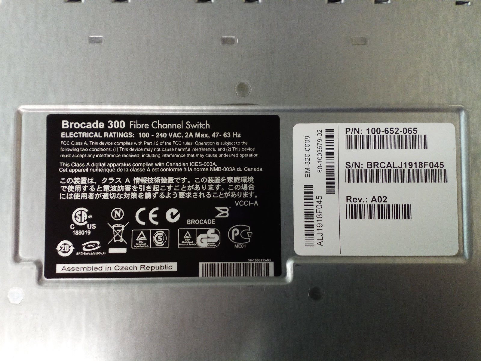 EMC SAN-Switch Brocade 300 DS-300B  24PORT 100-652-065 WITH RAILS