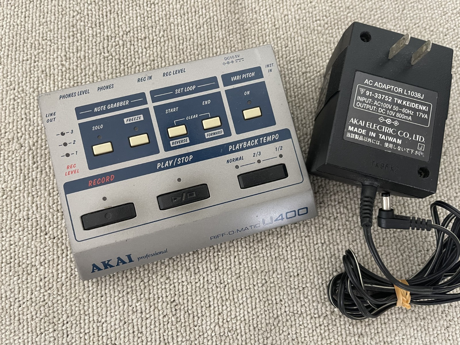 AKAI U400 動作品 AKAI Professional U400 Riff-O-Matic Phrase Sampler Looper
