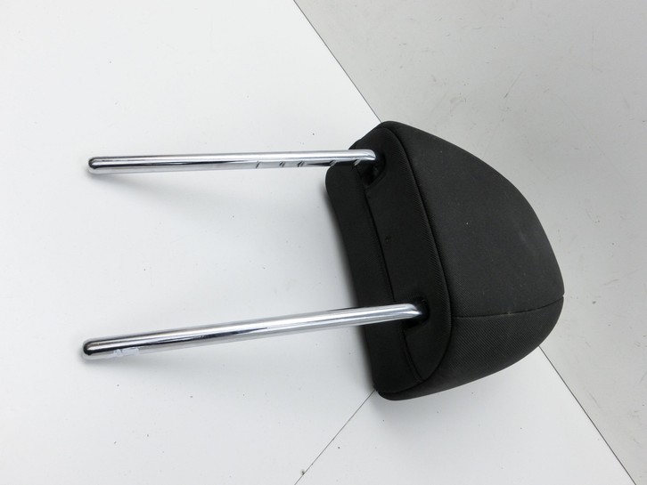 Hyundai I 30 GD 15-17 Kopfstütze für Fahrer Sitz Rechts oder Links Vorne Hyundai I 30 GD 15-17 30.10.2015 gebraucht Vorschau 3