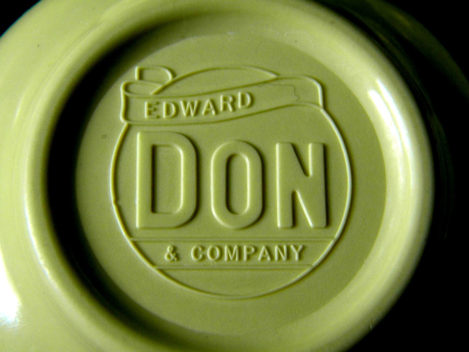 Vintage Edward Don & Co  Melamine Plastic Cups Set of Eight (8)