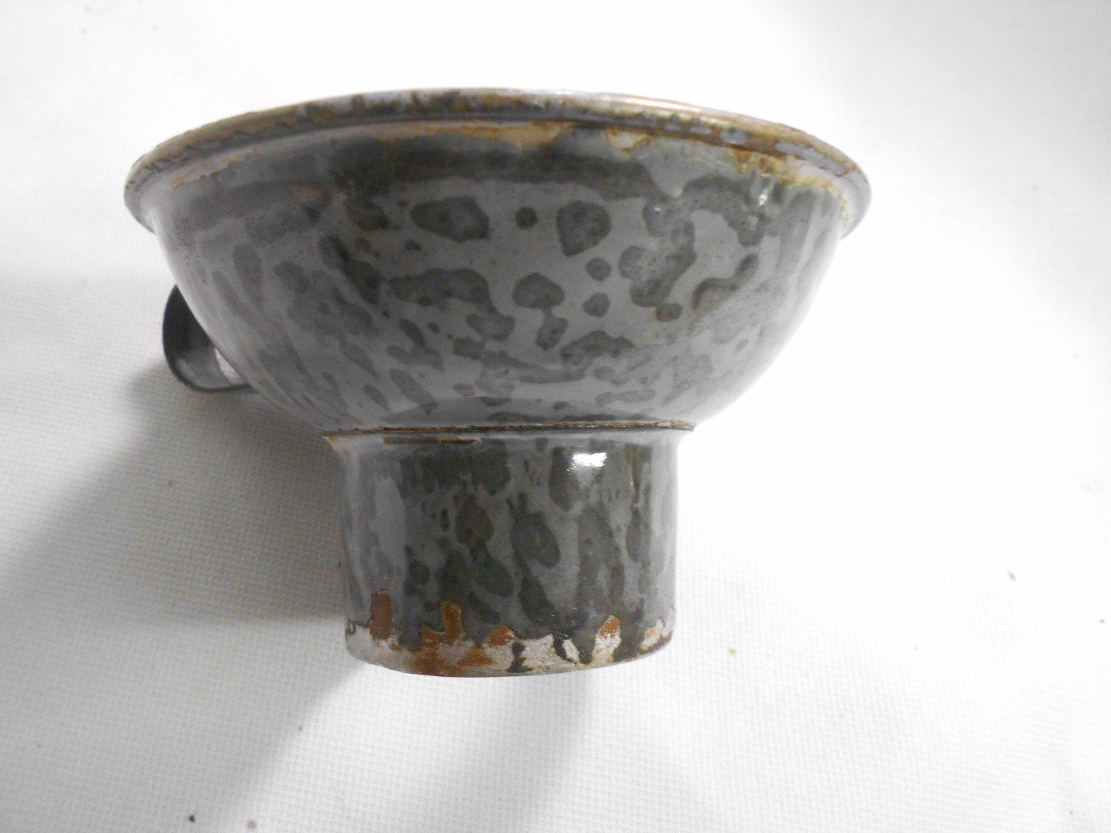 vintage gray speckled / marbled graniteware funnel