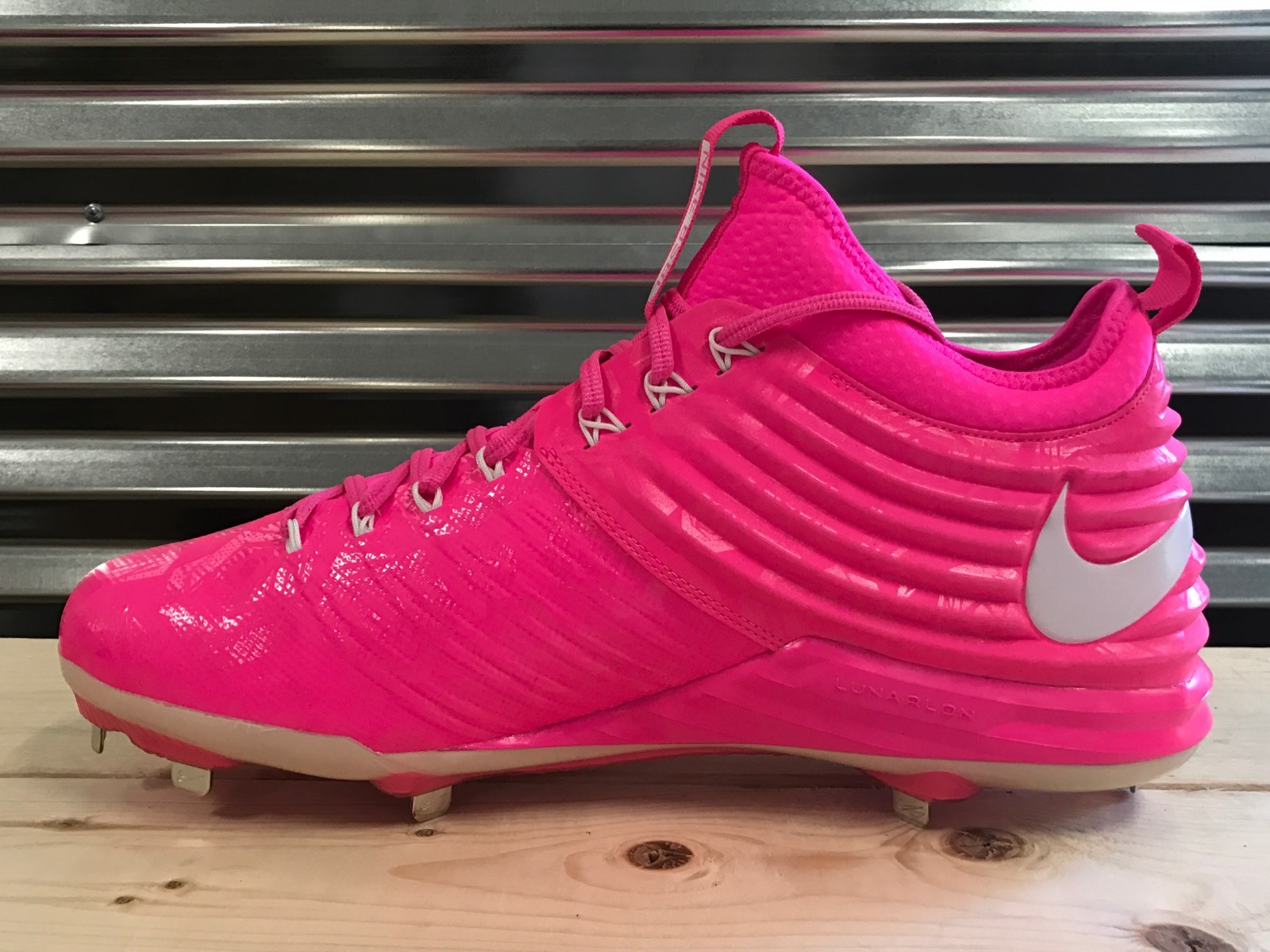 nike lunar vapor trout