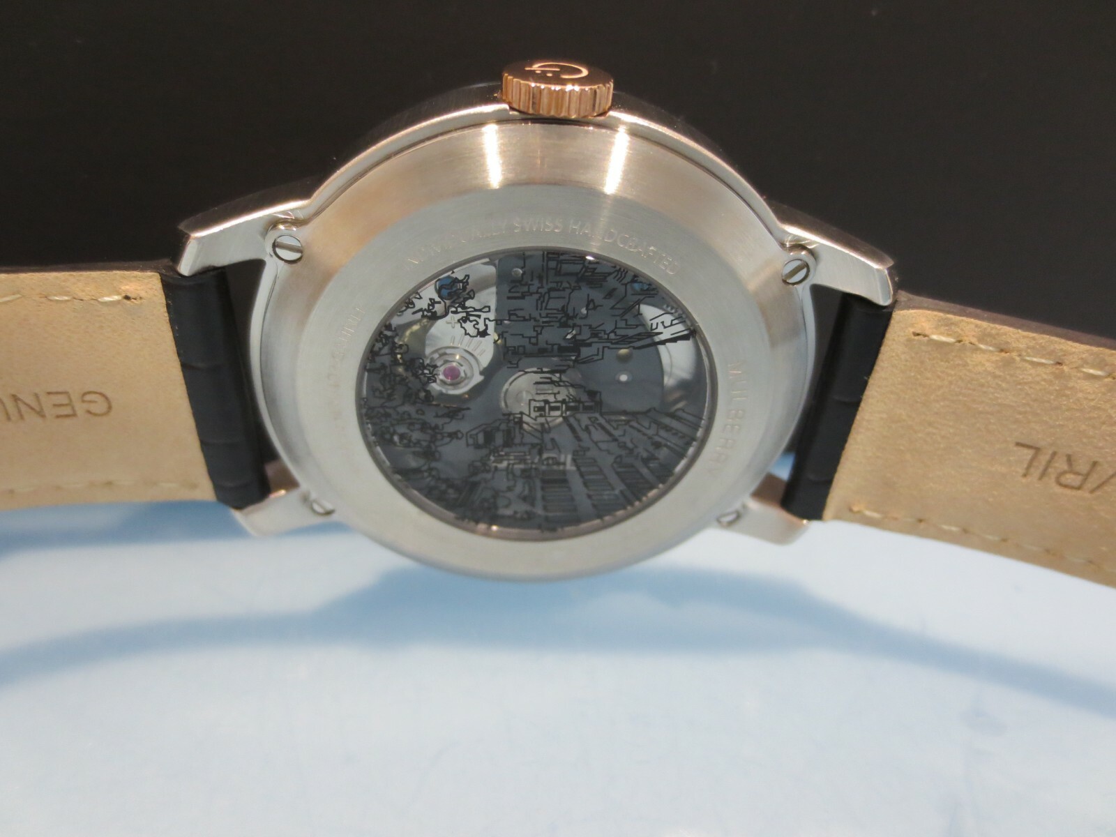 Pre-owned Gevril Men's 9601 Mulberry Swiss Automatic Open Heart Dial Black Leather Watch