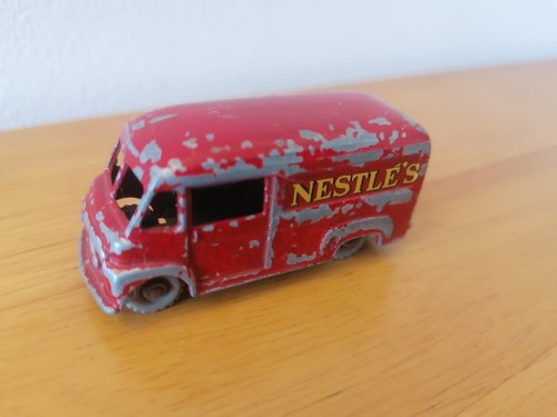 Vintage Lesney Matchbox Series Commer 30 CWT Nestle's Van No