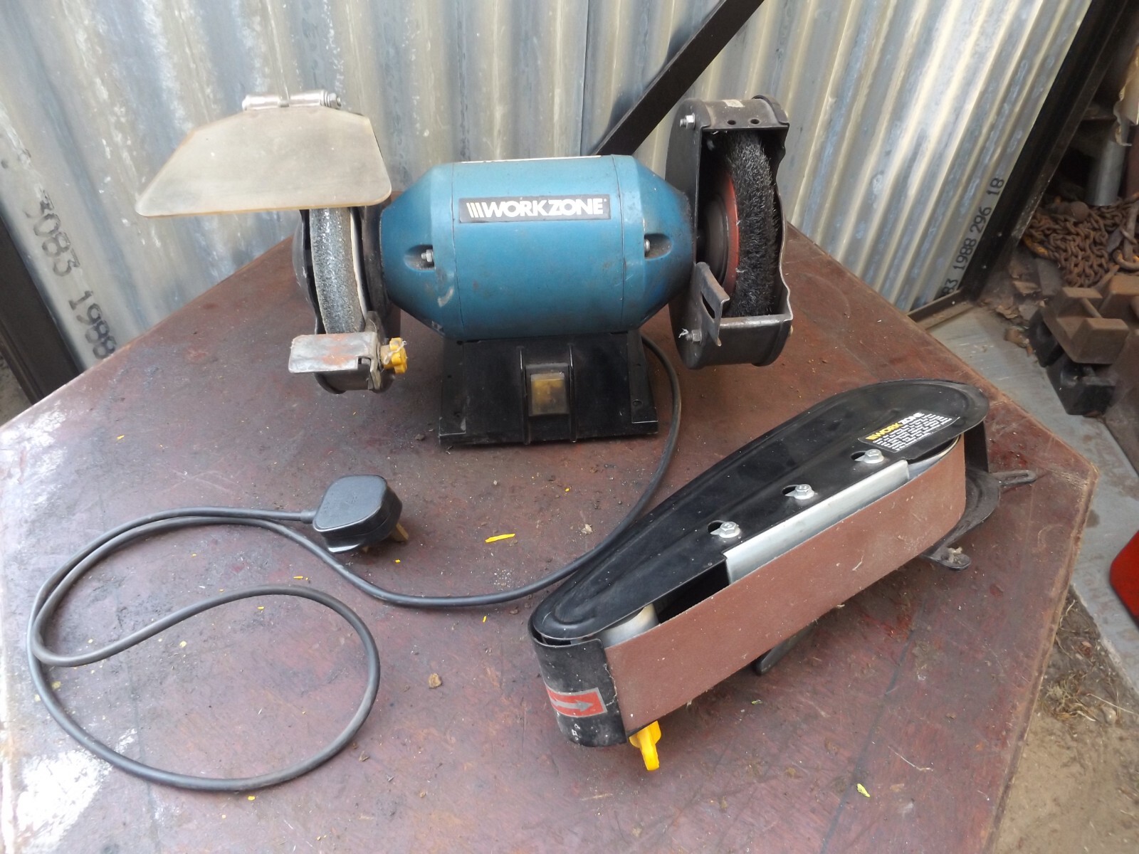 Bench grinder workzone 6" 240 volt with belt sander works barn find の