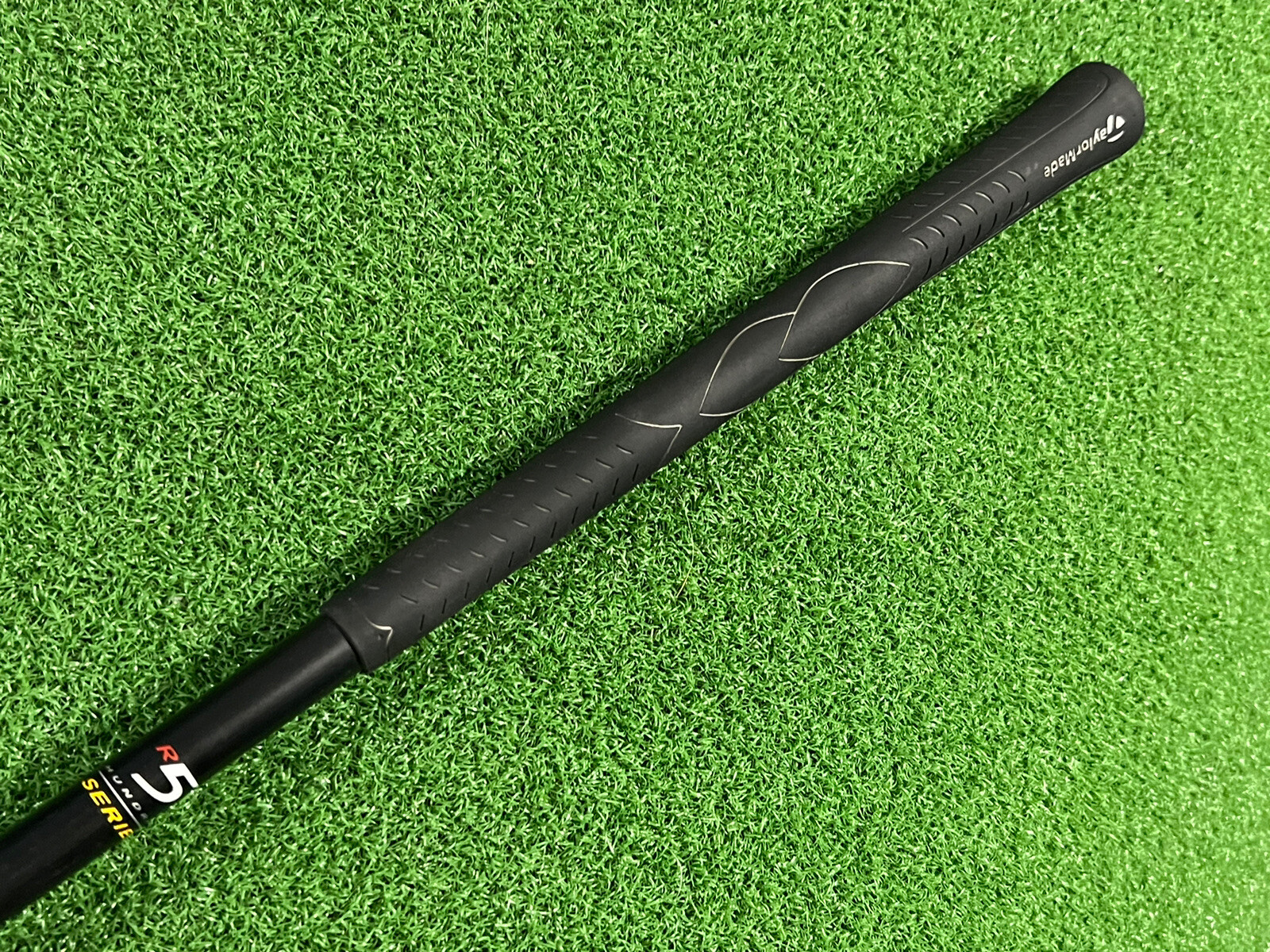 TaylorMade Burner Driver 10.5* with Graphite Bubble R-80