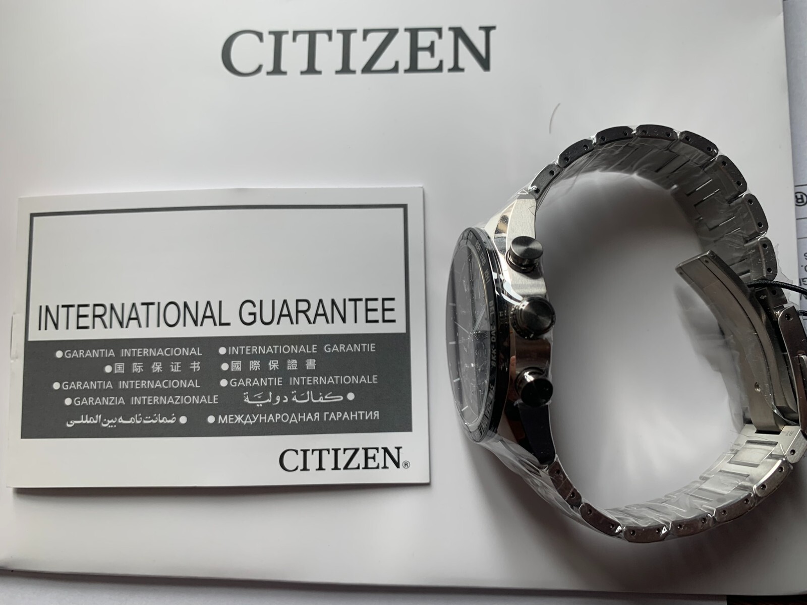 Pre-owned Citizen Ø42 Super Titanium Unite W/blue Atomic Perpetual World Radio At8188-64l