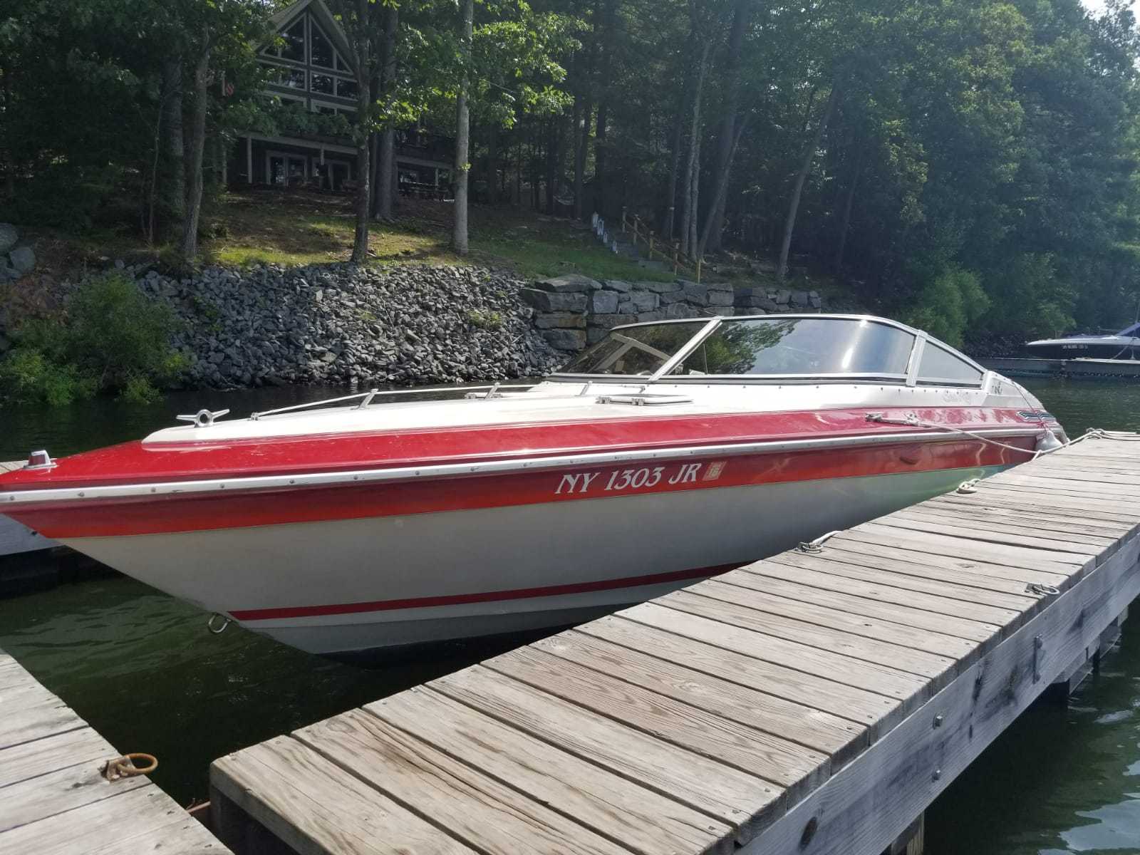 1987 Sea Ray Pachanga 22 Classic Performance Cruising Boat
