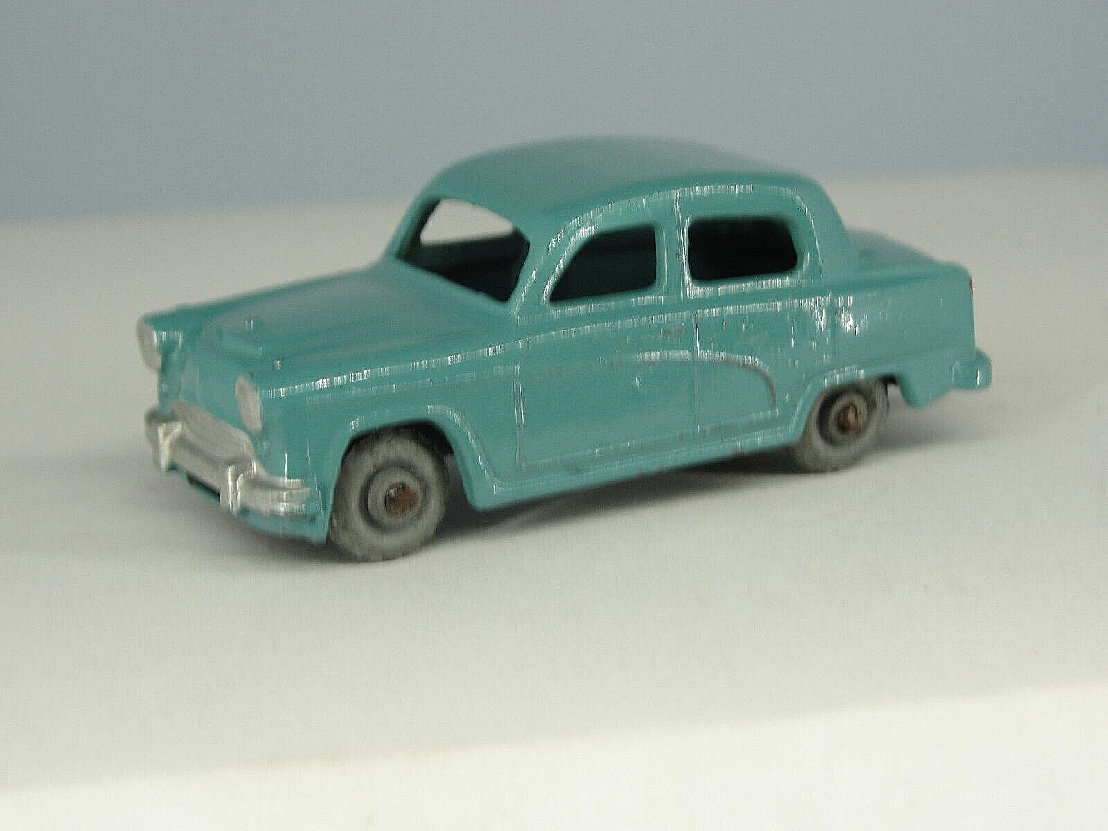 MATCHBOX LESNEY MOKO No. 36 A Austin A50 1957 Blue Diecast