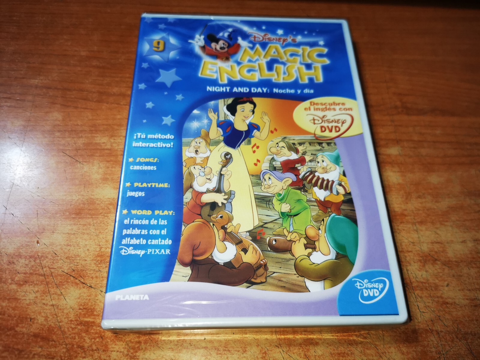 DISNEY MAGIC ENGLISH Night and day: Noche y día 9 DVD
