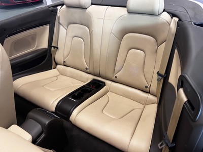 image 11 of interior