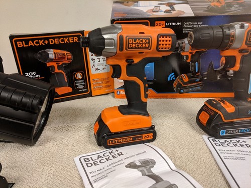 Mint! Black and decker 20v tools/set