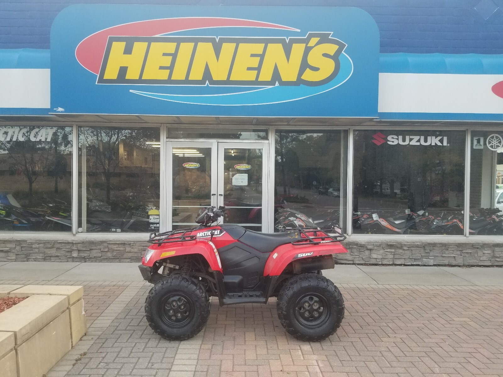 2016 ARCTIC CAT 500 ATV LOW MILES (STOCK #4574)(US DELIVERY AVAILABLE!)