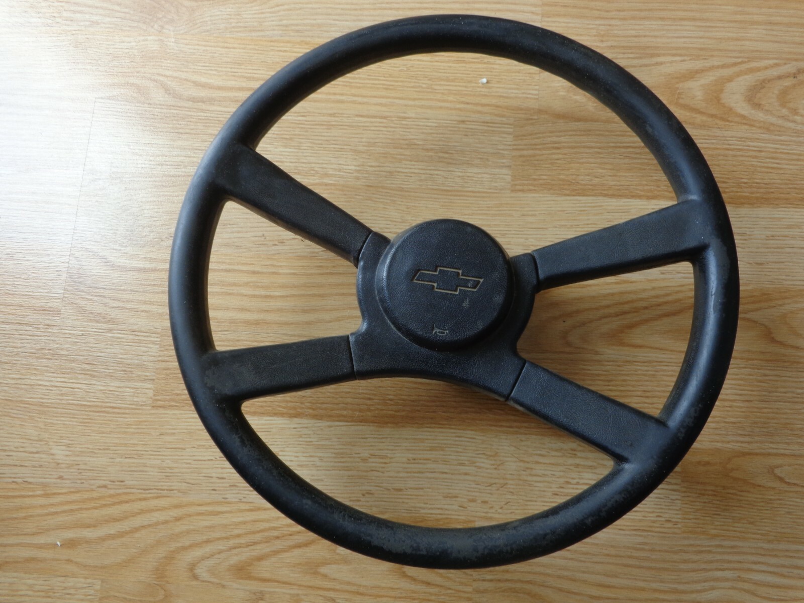 88 89 90 91 92 93 94 Chevrolet Truck Steering Wheel Silverado C10 OEM