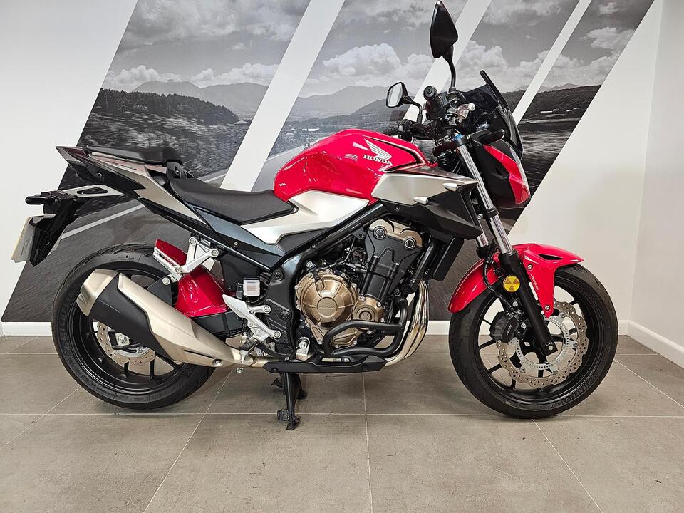 Honda CB500F In immaculate condition with ONLY 1034 Miles *FREE Mainland deliver