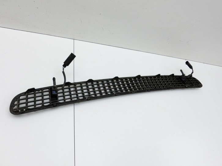 BMW E46 325i 02-06 Lufteinlassgitter für Motorhaube mit beheizten Waschdüsen 475 BMW E46 325i 02-06 04.03.2003 gebraucht Vorschau 3