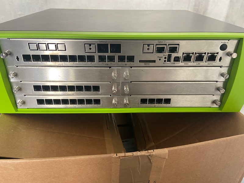 Standard TÃ©LÃ©Phonique Unify Openscape Business X5r (+ TÃ©LÃ©Phones Unify S5 Neufs)