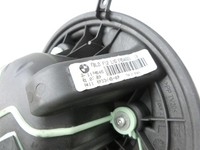 BMW E91 320i LCI 08-11 Gebläsemotor Lüftermotor Heizungsgebläse BMW E91 320i LCI 08-11 31.08.2009 9227670... Vorschau 5