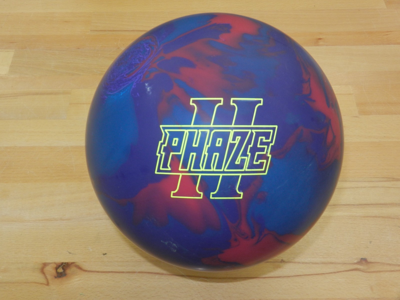 NIB 15# Storm Phaze II Bowling Ball w/Specs of 15.3/4-4.5