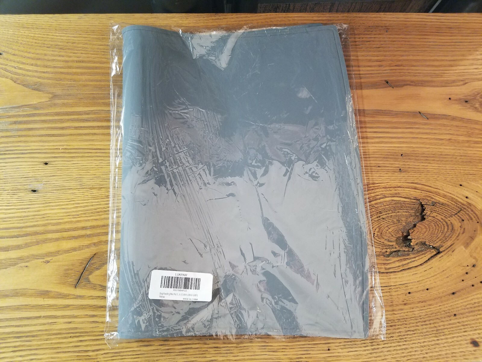 LARGE DOG FEEDING MAT - SILICONE WATERPROOF FLOOR PLACEMAT 23 1/2