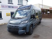 Adria Twin Supreme 640 SGX DIESEL AUTOMATIC 2025