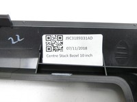 Jaguar E-Pace X540 Display Verkleidung Blende Rahmen Navi Bildschirm Jaguar E-Pace X540 19.08.2019 J9C3189331AD... Vorschau 4