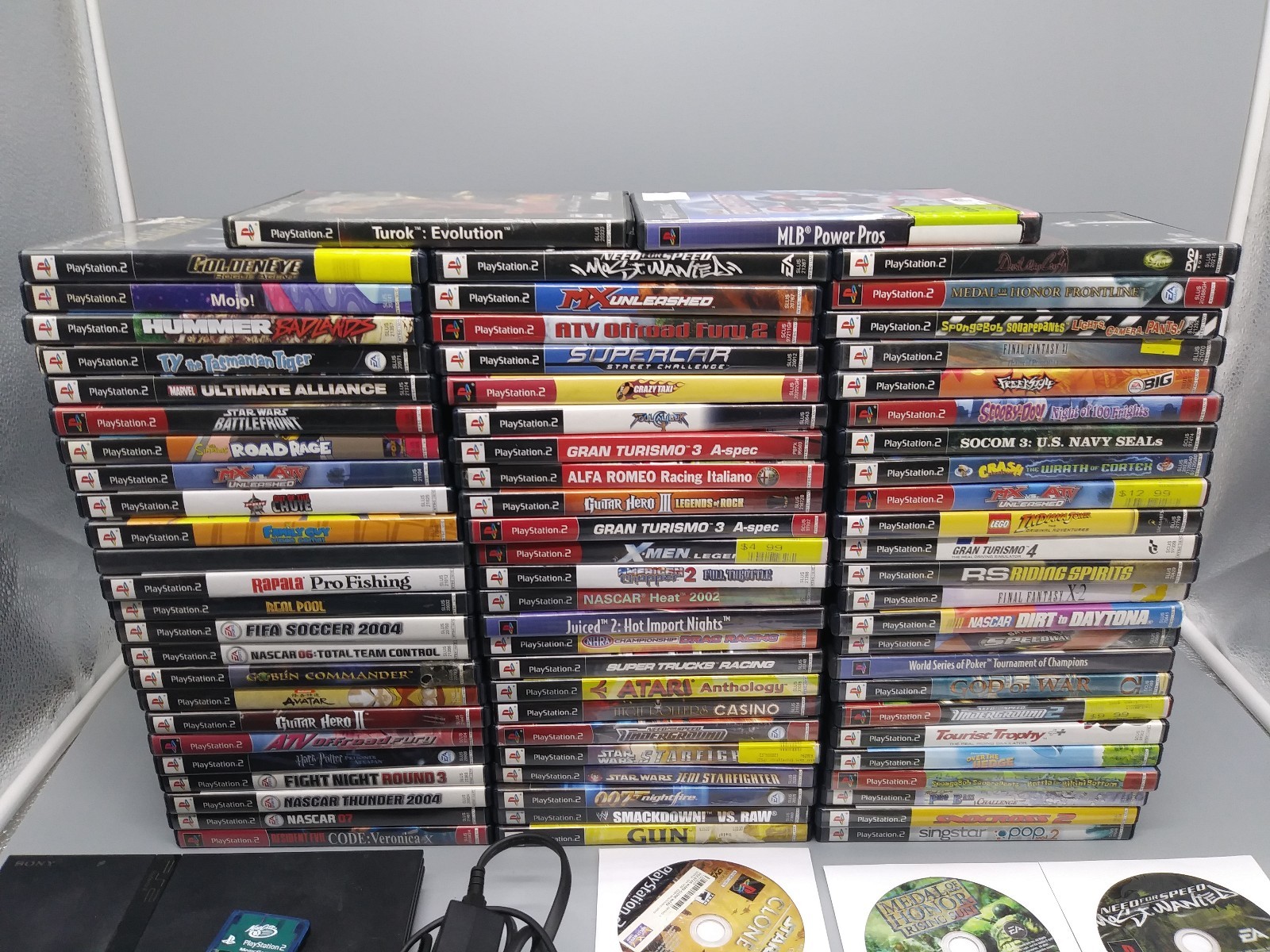 Sony Playstation 2 PS2 HUGE Bundle SCPH-70012 Controller Games Golden Eye