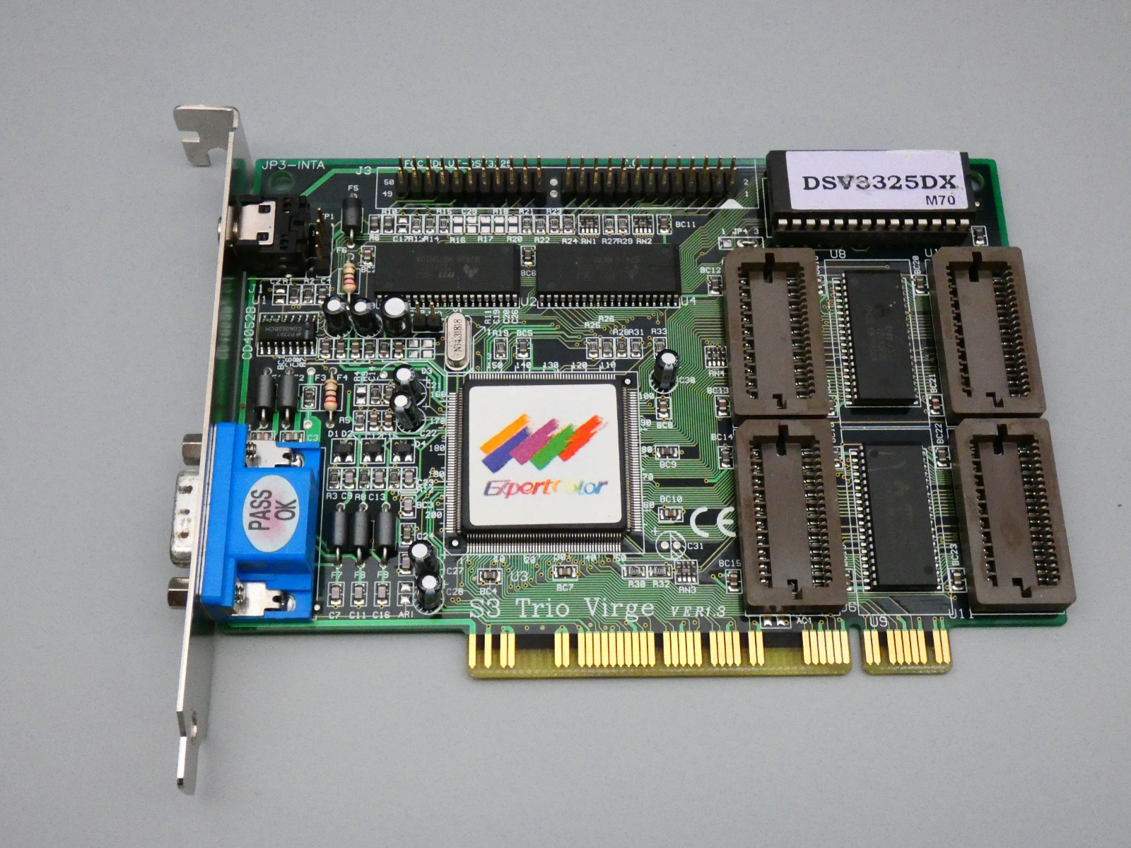 DataExpert ExpertColor DSV3325DX S3 86C375 ViRGE/DX 2MB VGA Card - PCI Slot