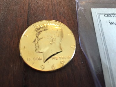 1969 D KENNEDY GOLD PLATED HALF DOLLAR W/AMERICAN MINT CERTIFICATE B 91418