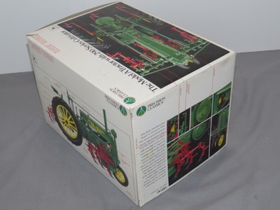 John Deere Model A Tractor w/ 290 Cultivator #2 Precision Classics NIB ERTL 1/16