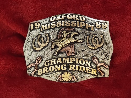 RODEO ⑧ CHAMPION RODEO TROPHY BELT BUCKLE BRONC RIDER☆OXFORD