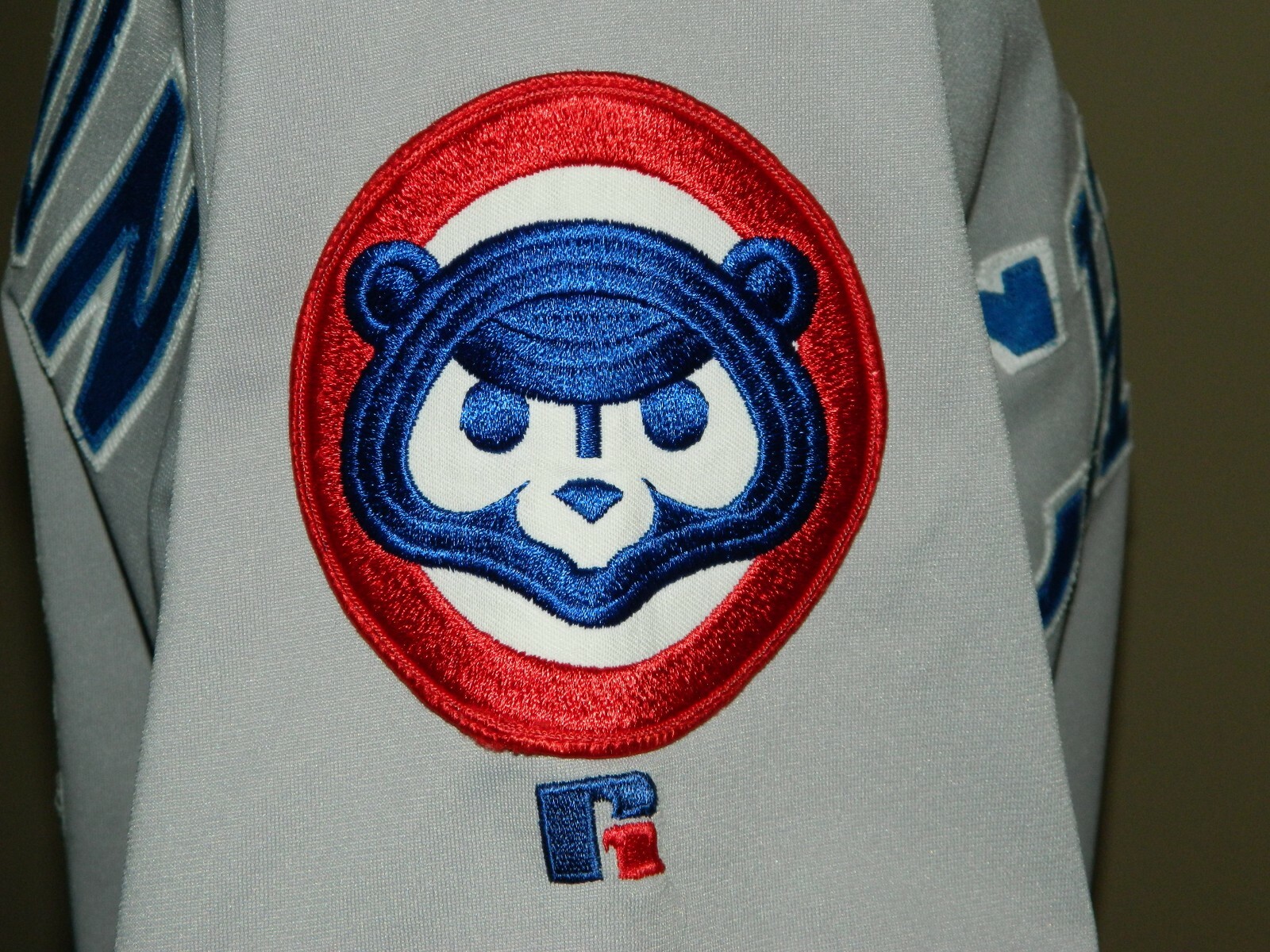 1992 Jeff Robinson (Set 1) Game Worn Chicago Cubs Road Jersey #38 - Russell