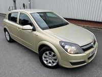 2005 Vauxhall Astra 1.8i 16V Club 5dr Auto HATCHBACK PETROL Automatic