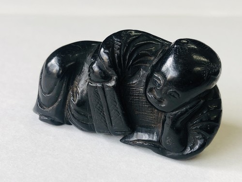 Y4130 NETSUKE wood carving Child person Japan antique kimono Y4130 NETSUKE wood carving Child person Japan antique kimono