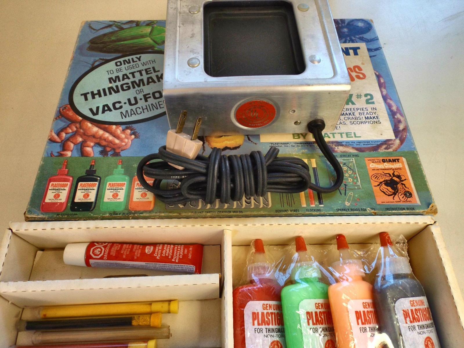 CREEPY CRAWLERS 1965 MATTEL GIANT MAKER-PAK,COMPLETE,REFURBISHED W/ HEATER OVEN